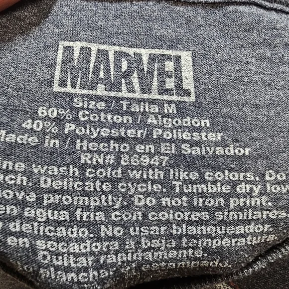 Marvel Superheroes T-Shirt - Picture 2 of 2